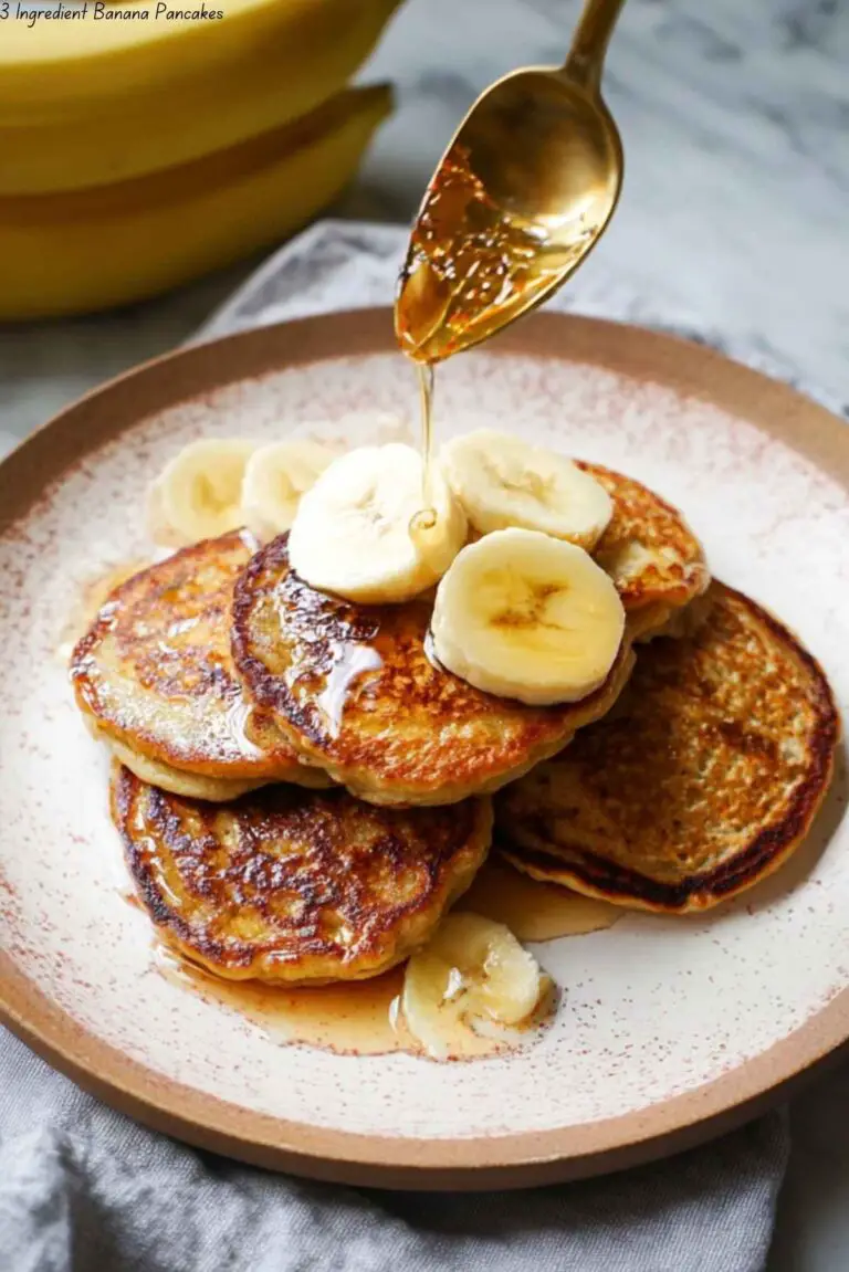 3 Ingredient Banana Pancakes