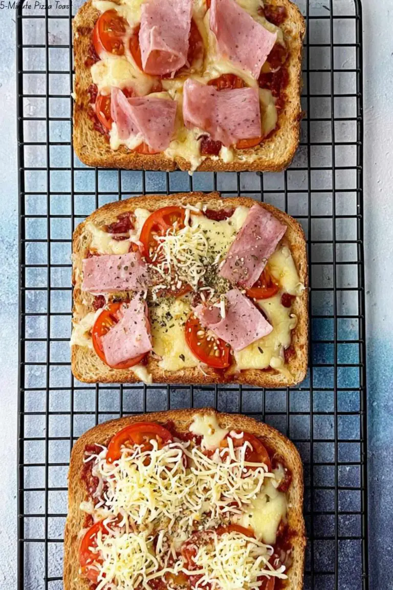 5-Minute Pizza Toast
