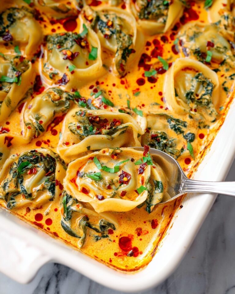 Vegan Baked Dumplings with Red Curry Sauce Recipe