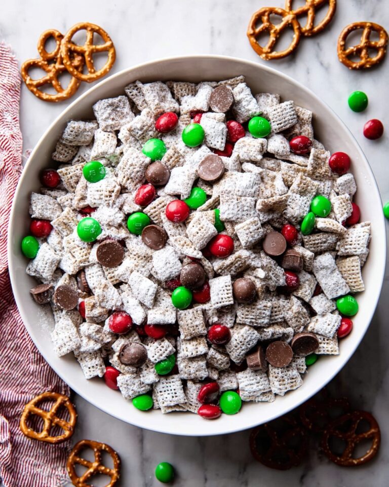 Reindeer Food Recipe (Christmas Puppy Chow) Recipe
